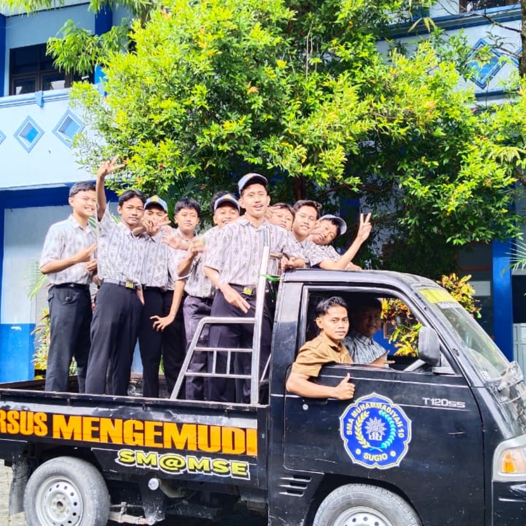 EKSTRA MENGEMUDI